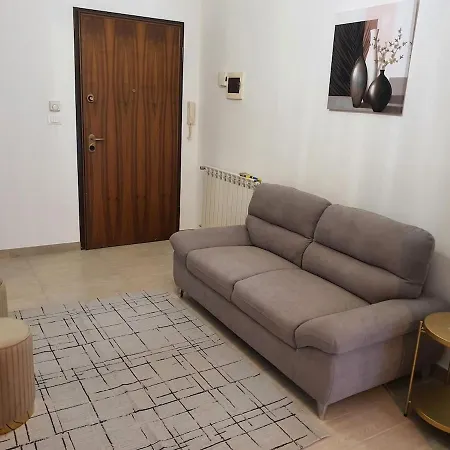 Apartman Infinity Karla House 2